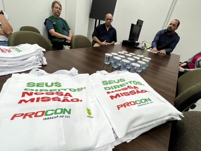 Procon promove reuniões com supermercadistas e panificadores