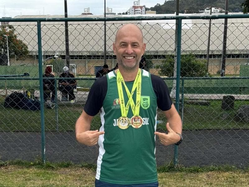 Três jaraguaenses medalham no Catarinense de Atletismo Master
