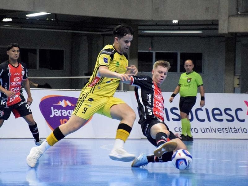 Jaraguá Futsal vence clássico contra o JEC no Catarinense Sub-16