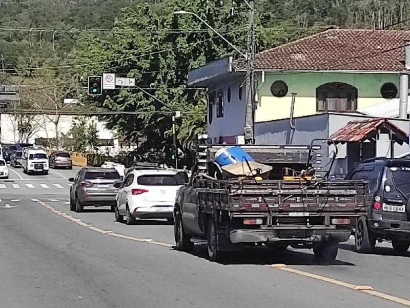Como funcionam os sistemas e sinalizações no trânsito em Jaraguá do Sul
